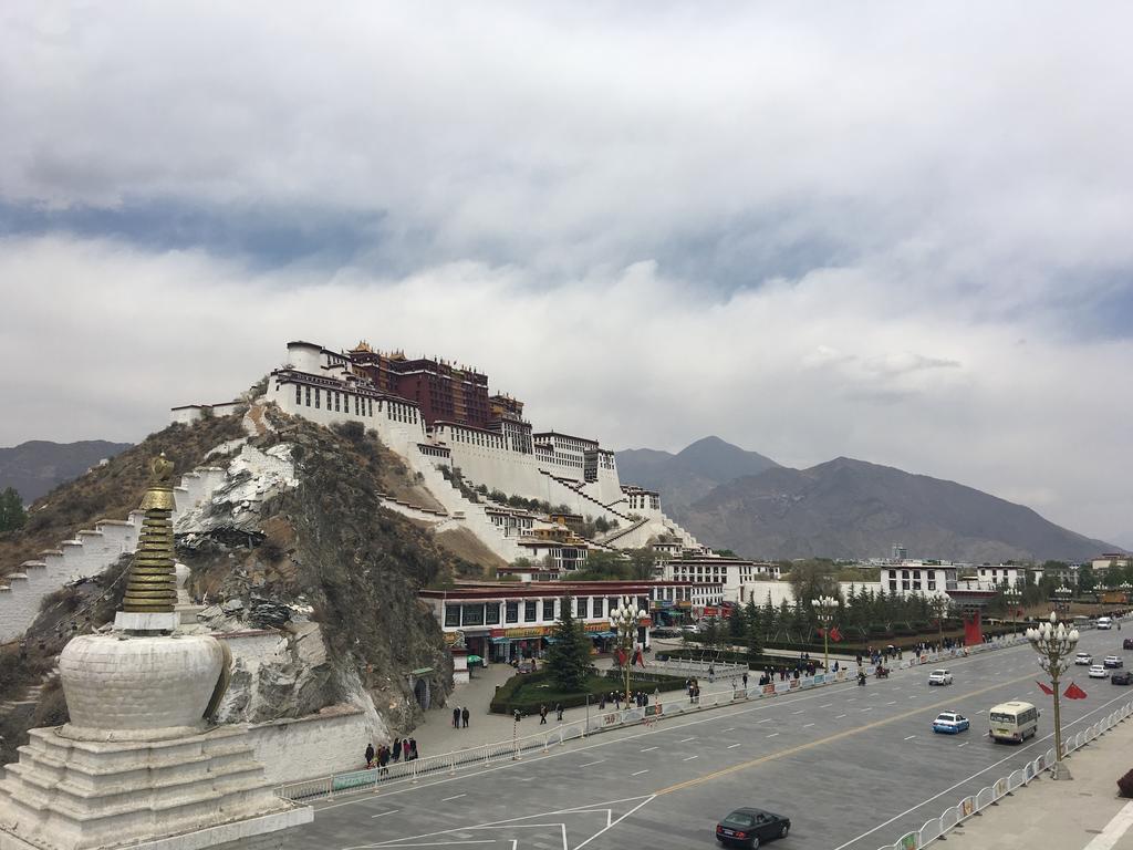 Four Points By Sheraton Lhasa Esterno foto