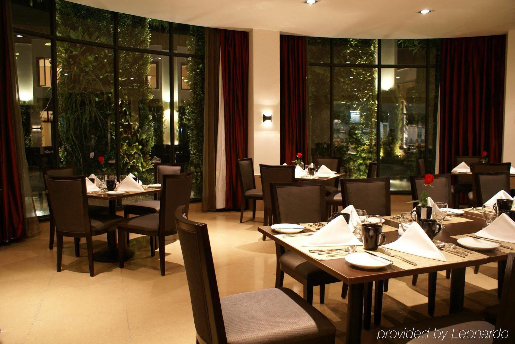 Four Points By Sheraton Lhasa Esterno foto